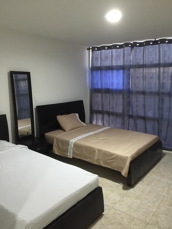 Hostal Central Beach San Andrés Habitación foto