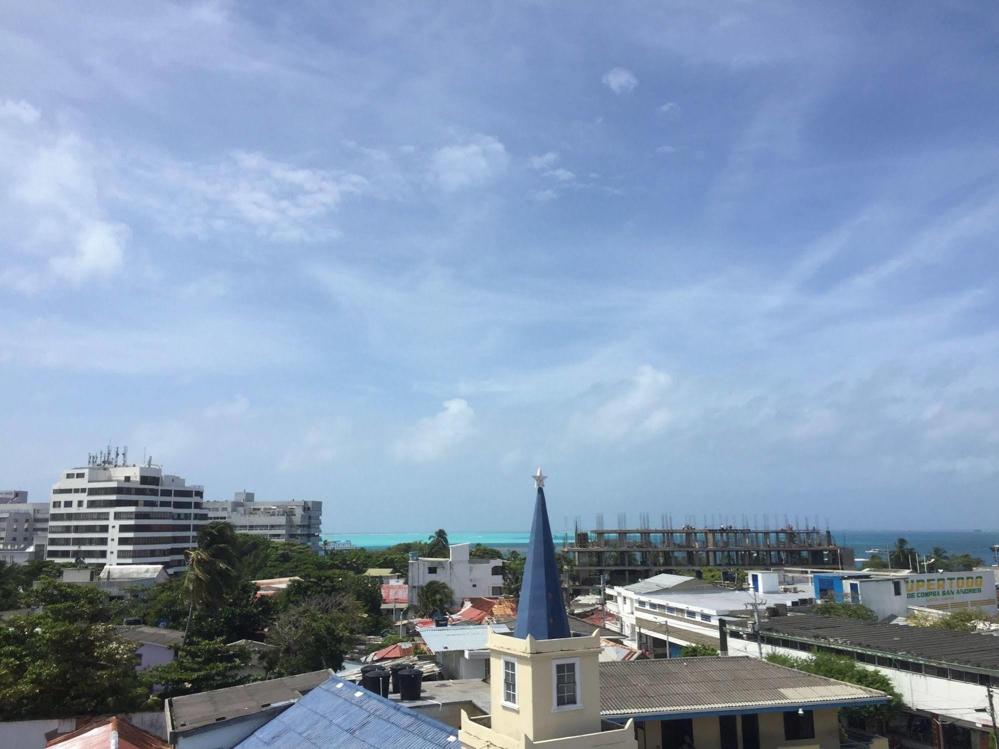 Hostal Central Beach San Andrés Exterior foto